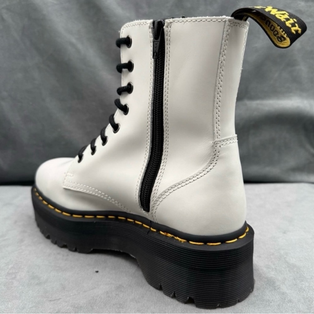Dr. Martens Jadon Platform Boots Women’s US 8 White Smooth Leather Side Zip - Picture 3 of 11